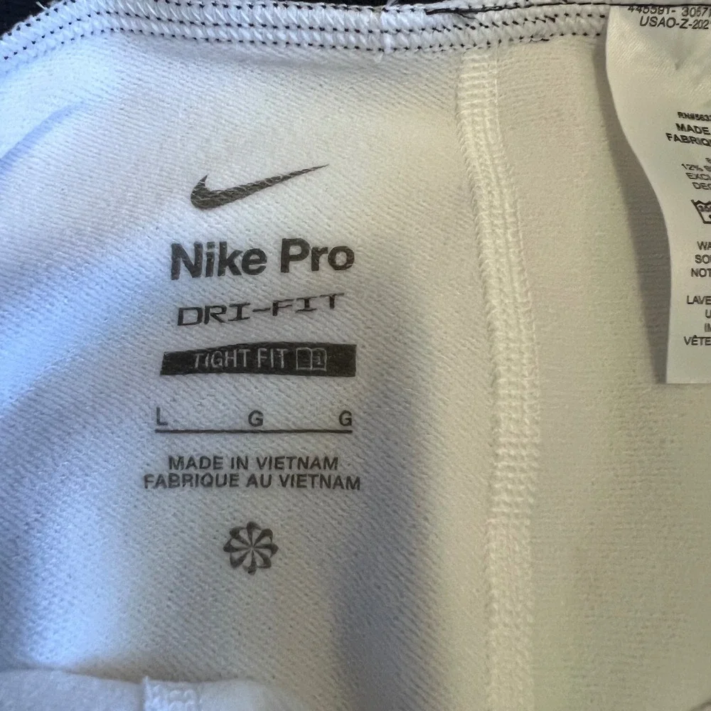 Nike Pro Dri-FIT Mens Compression‎ Tights White Black Striped Swoosh Large NWOT